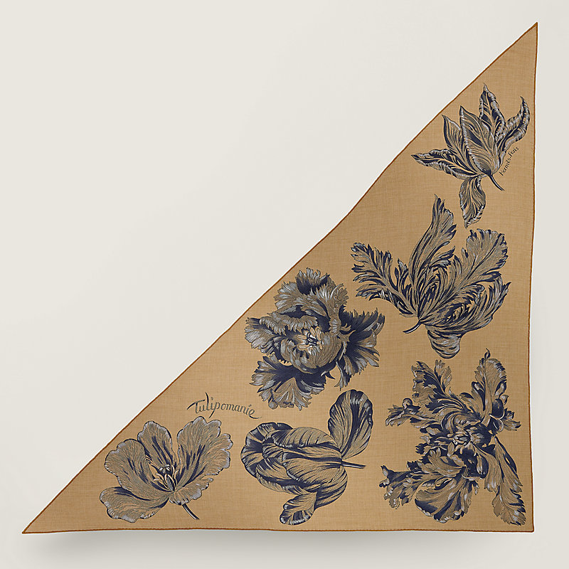 新*HERMES*Triangle geant Tulipomanie フラワー 三角 スカーフ Hermès Triangle Géant Scarf - Tulipomanie in Gray Cashmere